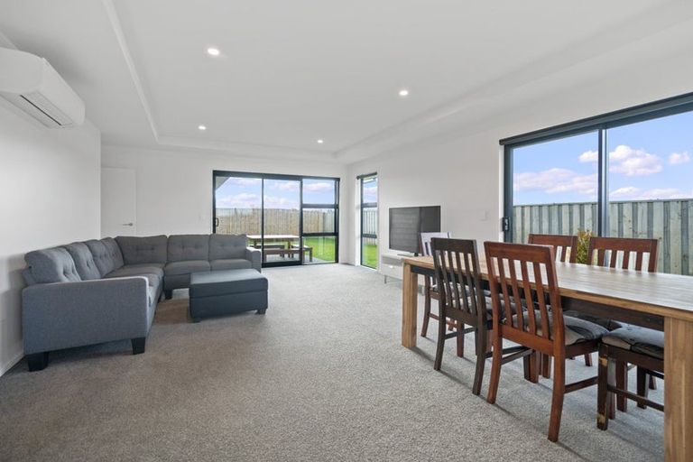 Photo of property in 27 Lovelock Avenue, Rolleston, 7615