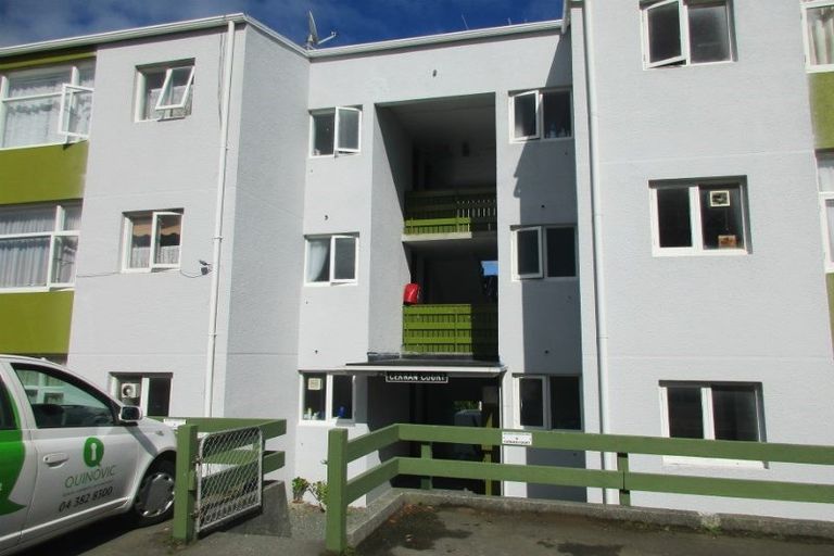 Photo of property in Cernan Court, 6/25 Te Wharepouri Street, Berhampore, Wellington, 6023