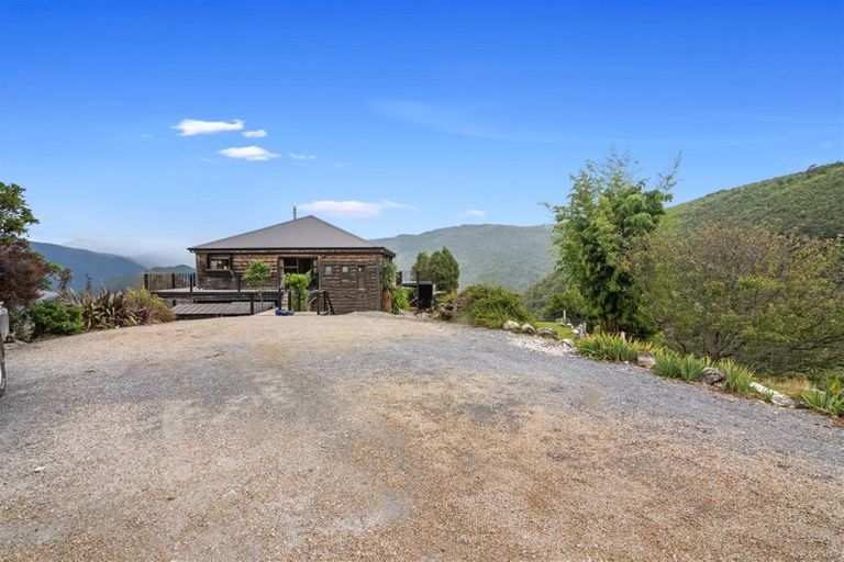 Photo of property in 1013 Takaka Hill Highway, Riwaka, Motueka, 7198