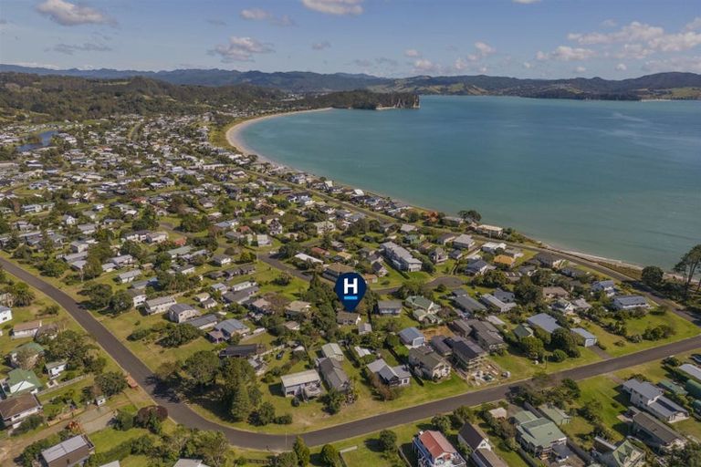 Photo of property in 26 Hardy Place, Cooks Beach, Whitianga, 3591