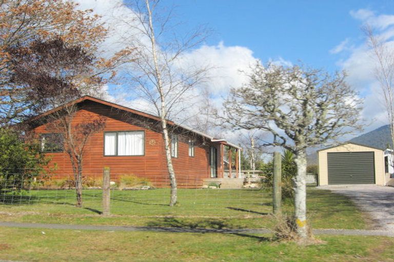 Photo of property in 33 Rangiamohia Road, Turangi, 3334