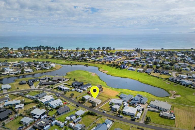 Photo of property in 149 Rangiora Crescent, Matarangi, Whitianga, 3592