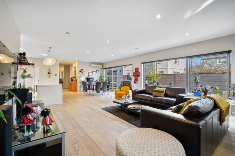 Photo of property in 47 Glandovey Road, Fendalton, Christchurch, 8052