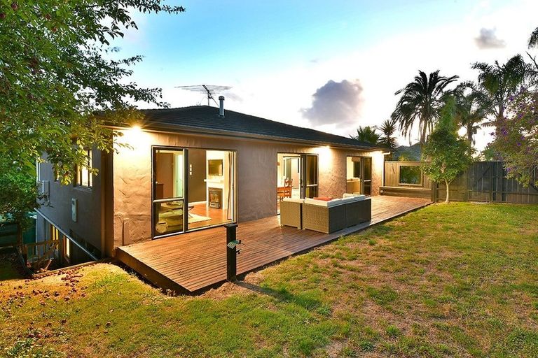 Photo of property in 135 Greenhithe Road, Greenhithe, Auckland, 0632