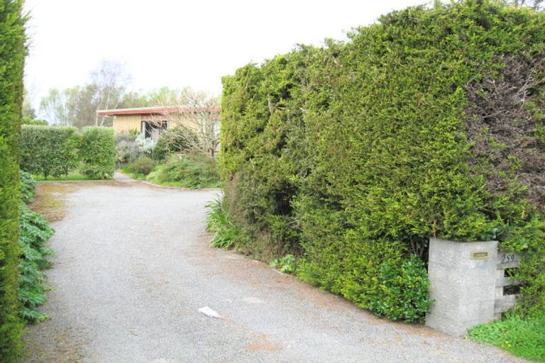 Photo of property in 259 Mazengarb Road, Paraparaumu, 5032