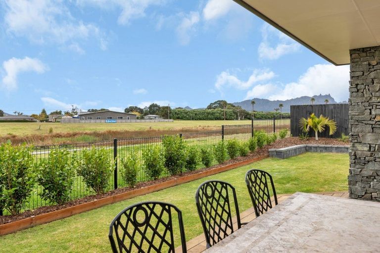 Photo of property in 25 Kitemaunga Avenue, One Tree Point, 0118