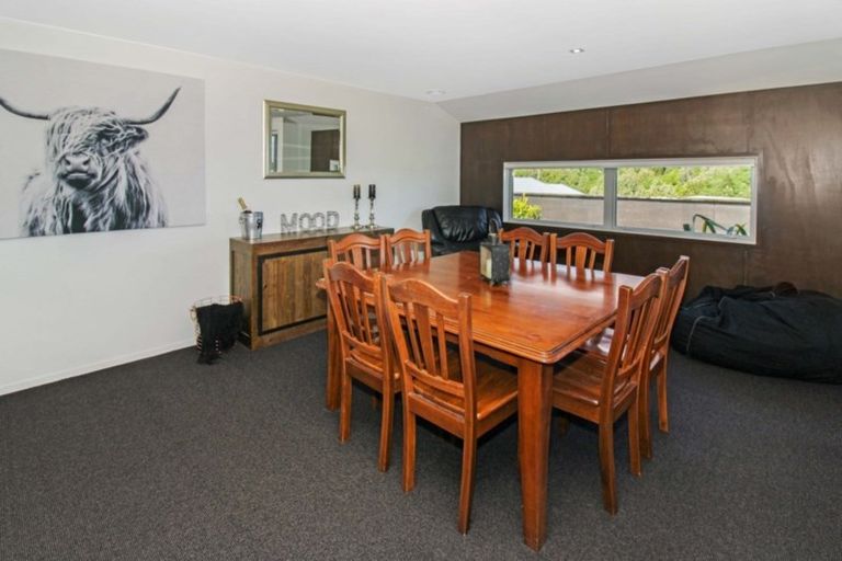Photo of property in 42 Davies Road, Hurdon, New Plymouth, 4310