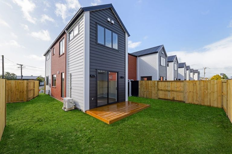 Photo of property in 2/1 Sundown Crescent, Melville, Hamilton, 3206