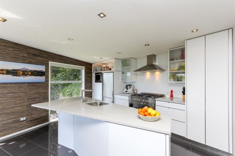 Photo of property in 67a Fulford Street, New Plymouth, 4310