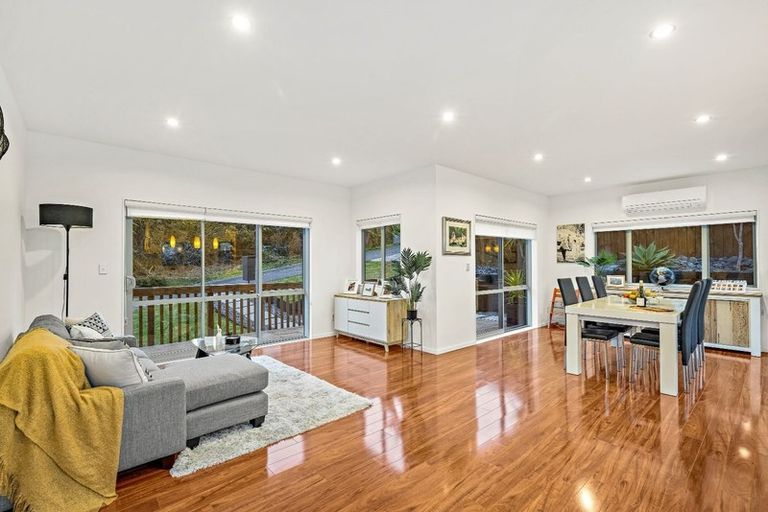 Photo of property in 66 Tiriwa Drive, Massey, Auckland, 0614