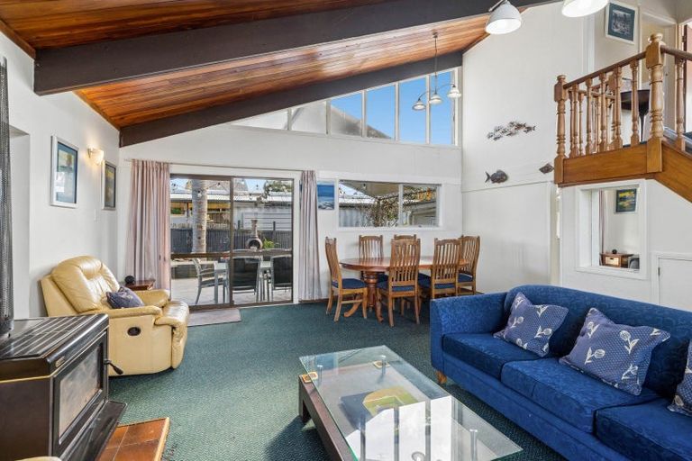 Photo of property in 54 Manaia Road, Tairua, 3508