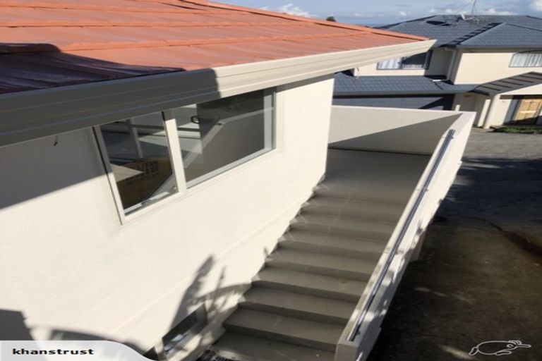 Photo of property in 30 Vireya Court, Goodwood Heights, Auckland, 2105