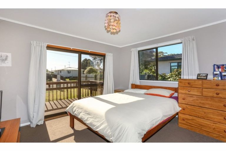 Photo of property in 5 Evans Place, Papakura, 2110