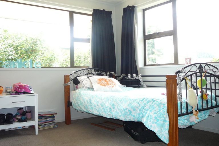 Photo of property in 65 Newcastle Street, Clyde, 9330