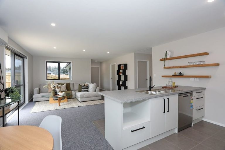 Photo of property in 18 Oldfield Lane, Marton, 4710