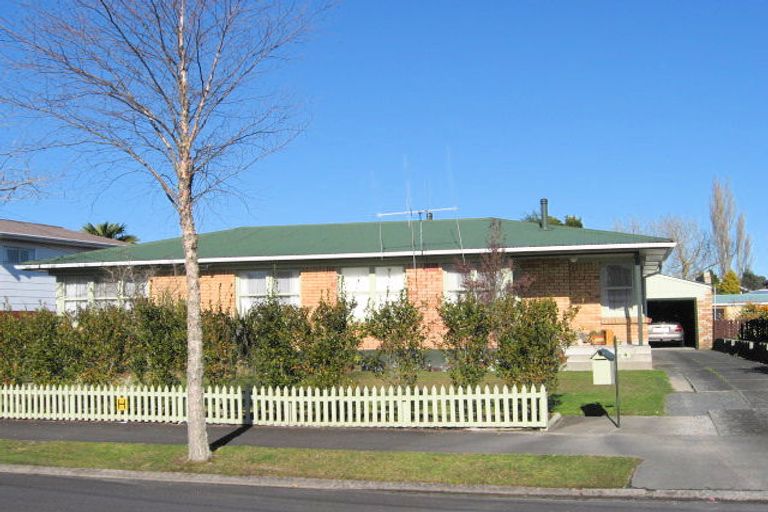 Photo of property in 4 Eton Drive, Hillcrest, Hamilton, 3216