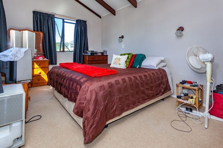 Photo of property in 118 Everitt Crescent, Whangamata, 3620