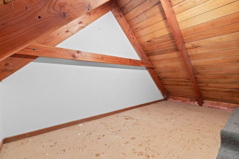 Photo of property in 23 Wesley Avenue, Frankleigh Park, New Plymouth, 4310