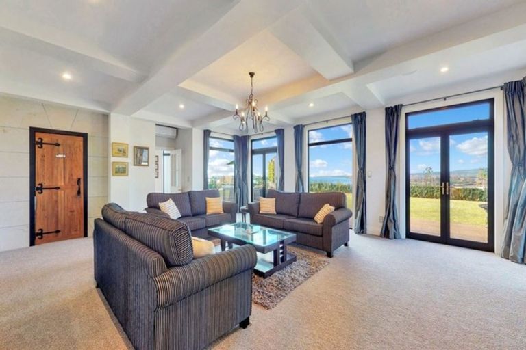 Photo of property in 64 Bert Wall Drive, Omokoroa, 3114