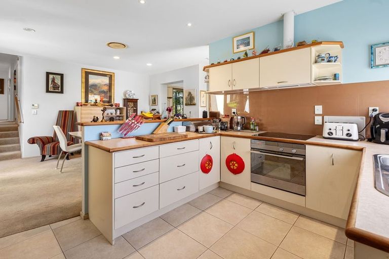 Photo of property in 250 Castlewold Drive, Bethlehem, Tauranga, 3110