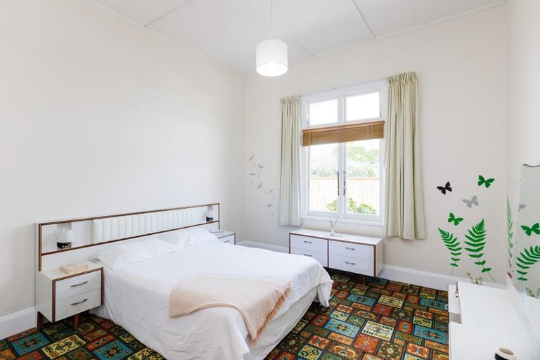 Photo of property in 92 Wood Street, Takaro, Palmerston North, 4410