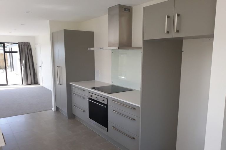 Photo of property in 10 Perendale Street, Belfast, Christchurch, 8051