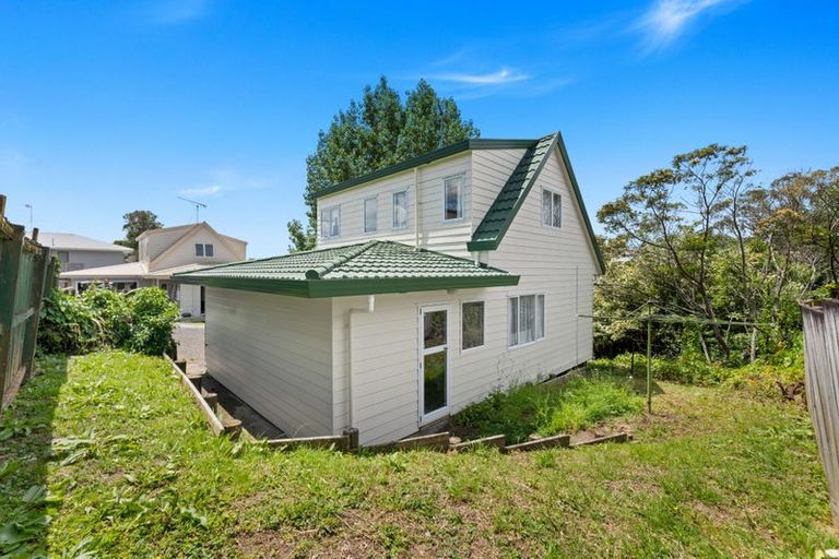Photo of property in 2/30 Forest Hill Road, Henderson, Auckland, 0612