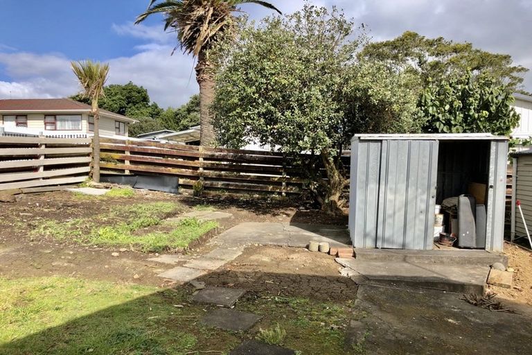 Photo of property in 27 Orly Avenue, Mangere, Auckland, 2022