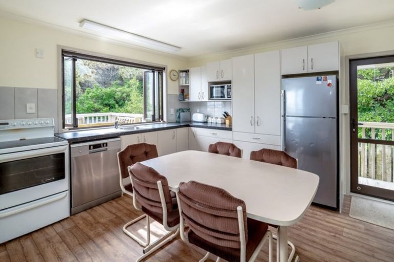 Photo of property in 3129 Mangatoetoe Grove, Cape Palliser, Pirinoa, 5772