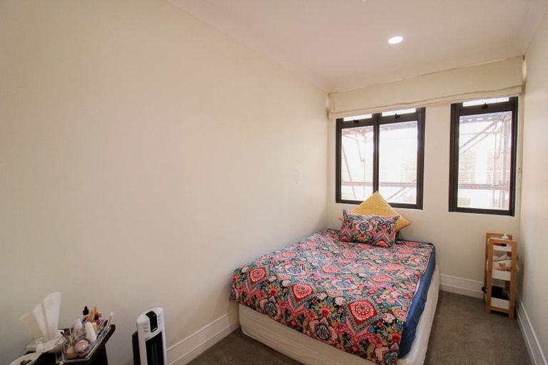 Photo of property in Kelvin House, 4b/16 The Terrace, Wellington Central, Wellington, 6011