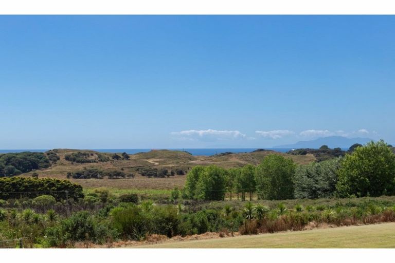 Photo of property in 573 Rahuikiri Road, Tomarata, Wellsford, 0974