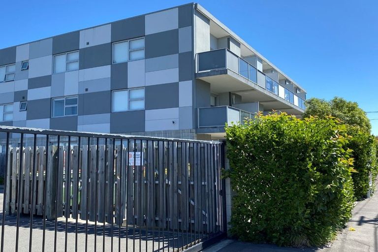 Photo of property in 5/126 Nursery Road, Linwood, Christchurch, 8011