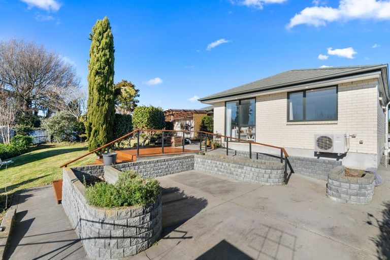 Photo of property in 18 Bidwell Place, Hillmorton, Christchurch, 8025