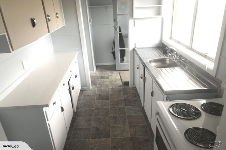 Photo of property in 2/46 Raglan Street, Mangere East, Auckland, 2024