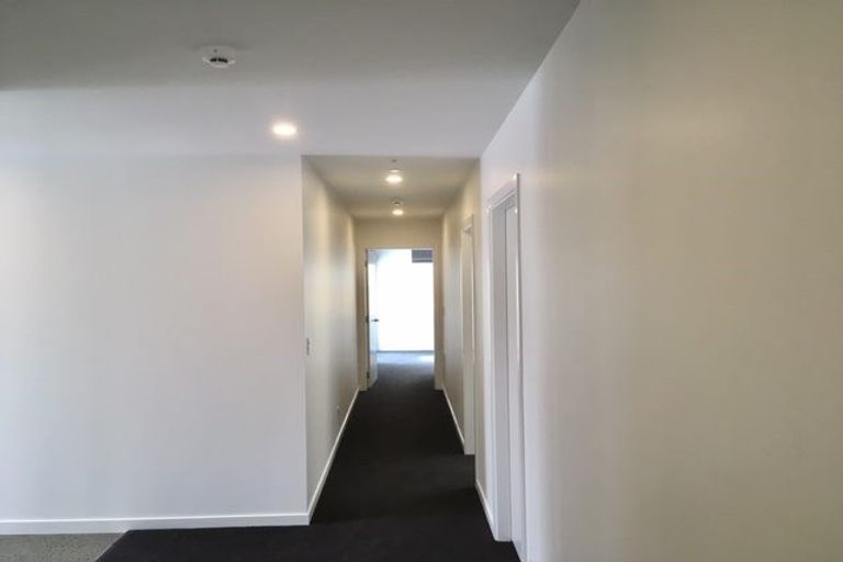 Photo of property in 7 Farnworth Terrace, Churton Park, Wellington, 6037