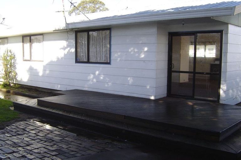 Photo of property in 2/36 Valentine Street, Papakura, 2110