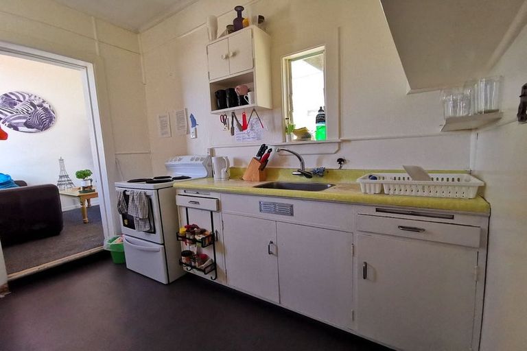 Photo of property in 47 Aurora Terrace, Kelburn, Wellington, 6012