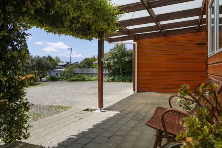 Photo of property in 6 Kotare Street, Hilltop, Taupo, 3330