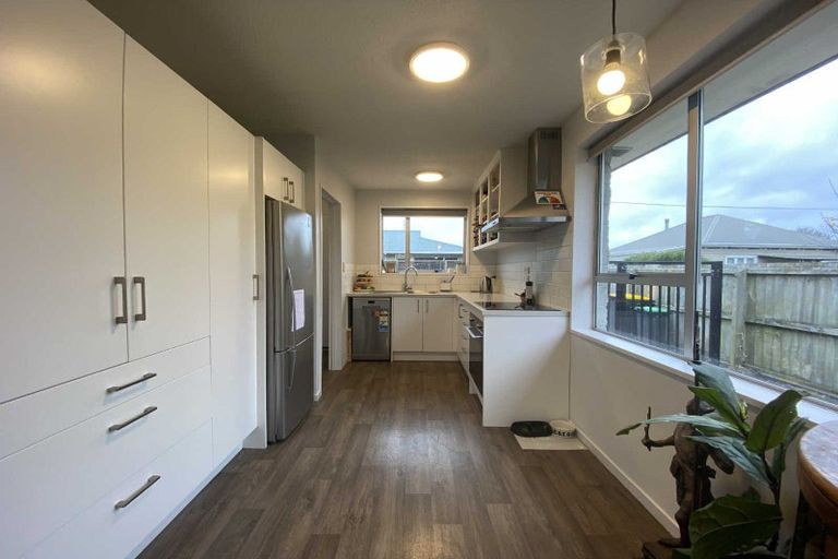 Photo of property in 2/34 Vienna Street, Waltham, Christchurch, 8023