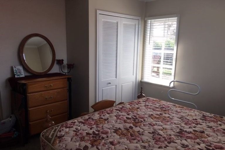 Photo of property in 12 Hicks Crescent, Waikanae Beach, Waikanae, 5036