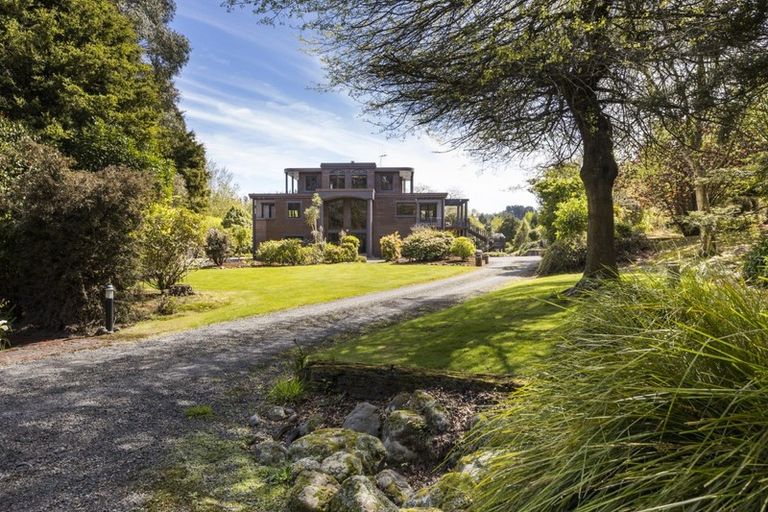 Photo of property in 169 Moonshine Valley Road, Aokautere, Palmerston North, 4471