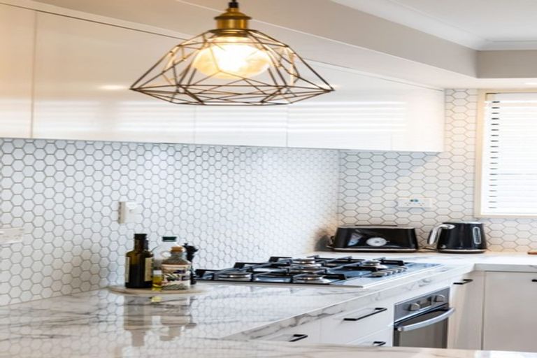 Photo of property in 265 Queenspark Drive, Parklands, Christchurch, 8083