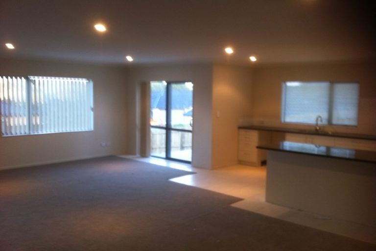 Photo of property in 63 Tiriwa Drive, Massey, Auckland, 0614