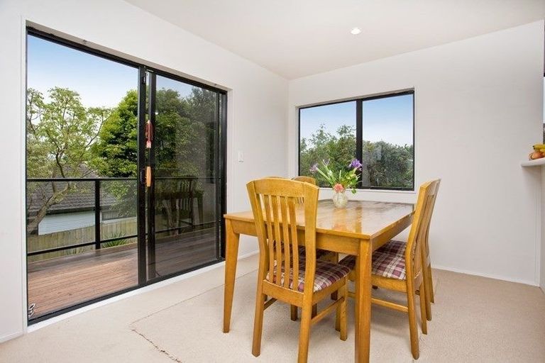Photo of property in 3/61 Sunrise Avenue, Murrays Bay, Auckland, 0630