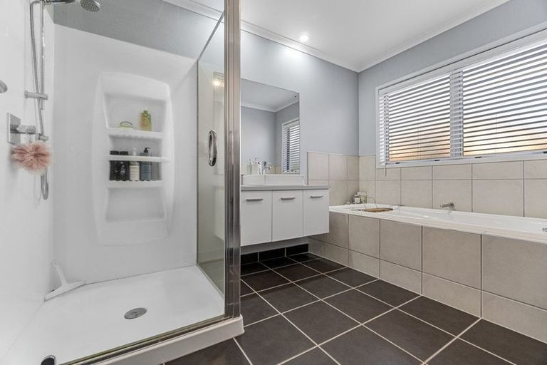 Photo of property in 7 Barrington Drive, Huntington, Hamilton, 3210