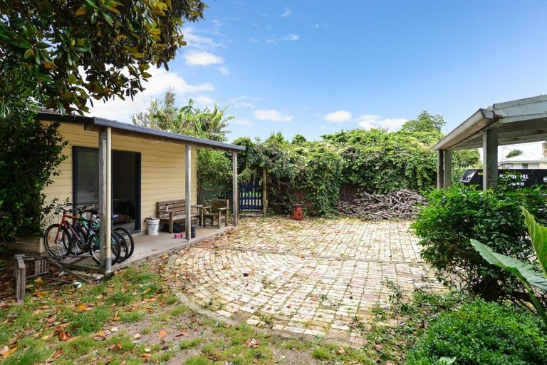 Photo of property in 86 Insoll Avenue, Enderley, Hamilton, 3214