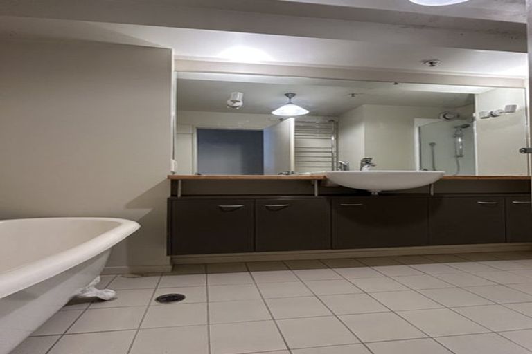 Photo of property in Elizabeth Street Chapel, 8/6 Elizabeth Street, Mount Victoria, Wellington, 6011