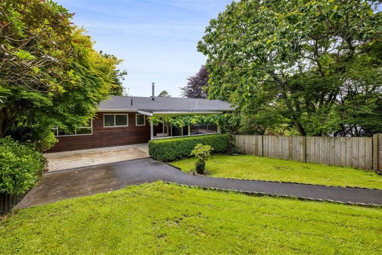Photo of property in 25 Saxton Road, Upper Vogeltown, New Plymouth, 4310