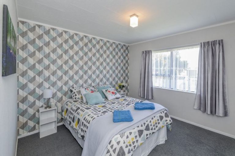 Photo of property in 4 Kirkcaldie Grove, Levin, 5510