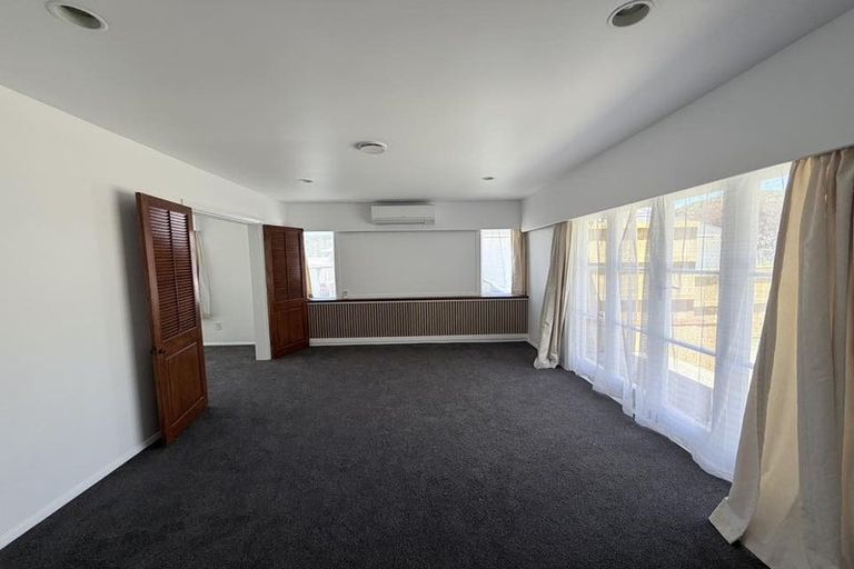 Photo of property in 80 Fraser Street, Wainuiomata, Lower Hutt, 5014